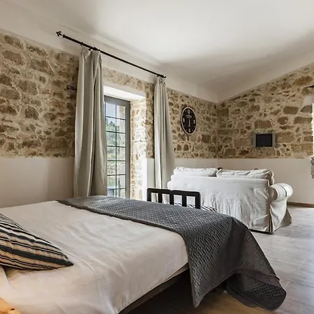 Bramasole Charming House 3* Comiso