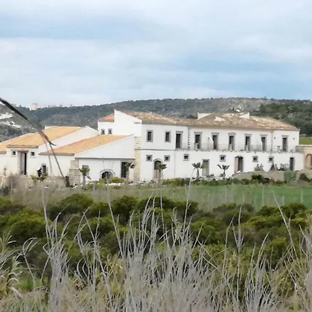 Bramasole Charming House Maison d'hôtes *