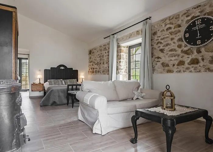 Bramasole Charming House